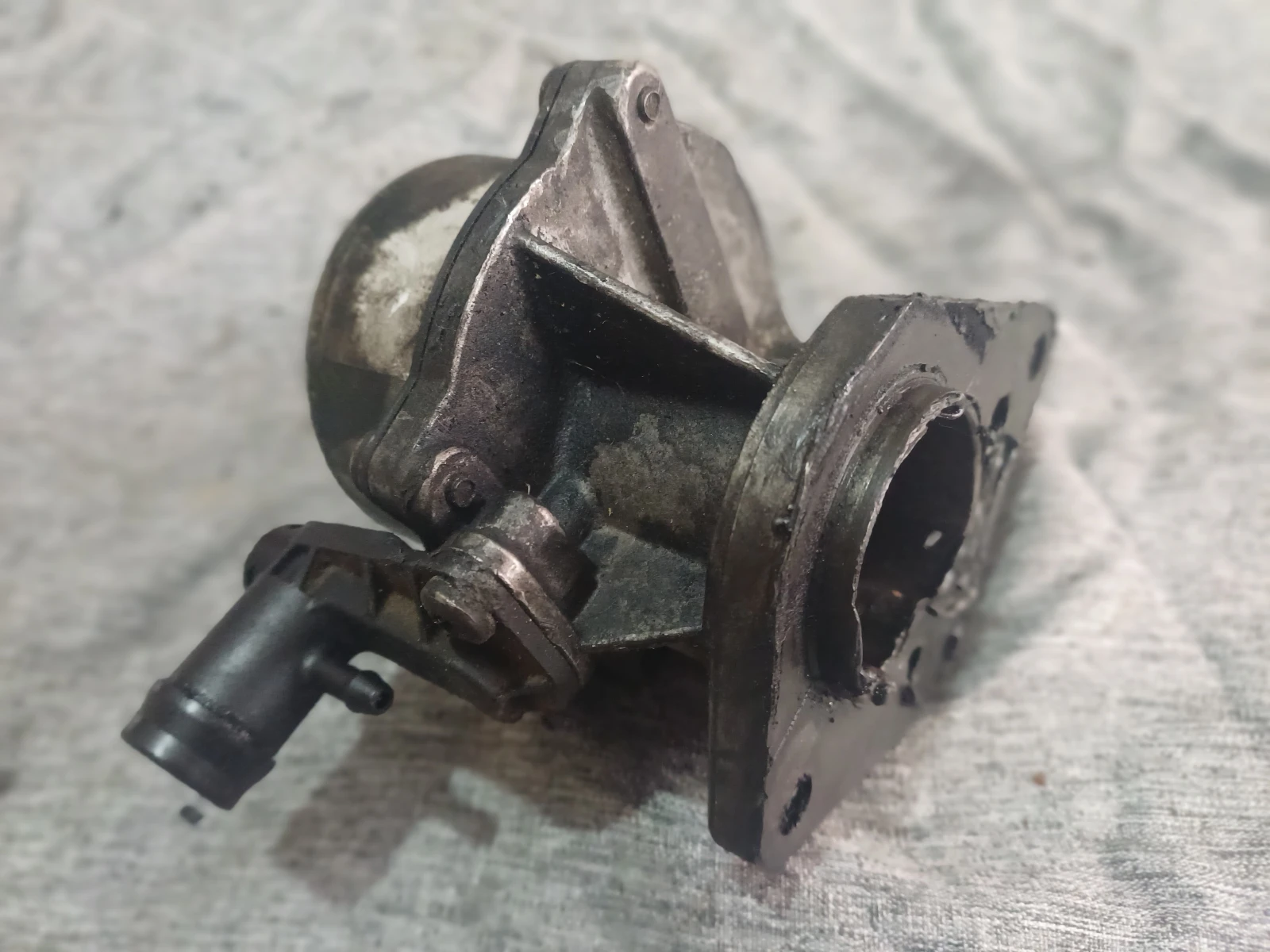 части за опел виваро, снимка 13 - Части - 53858376