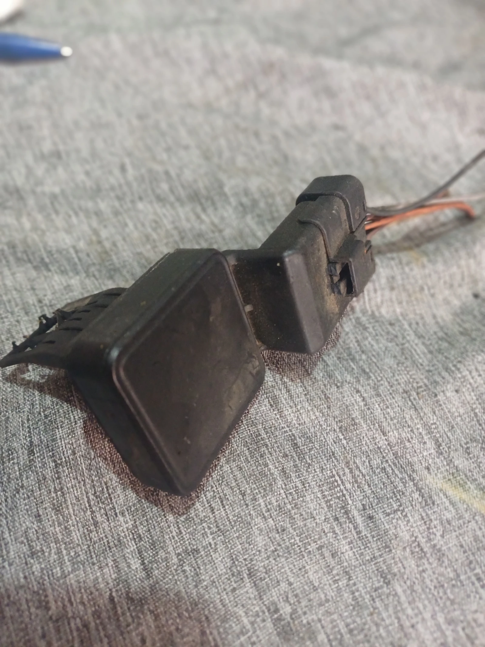 части за опел виваро, снимка 10 - Части - 53858376