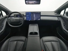 Xpeng P7, снимка 5