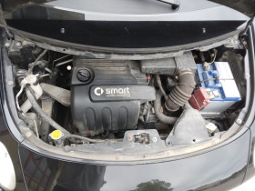 Smart Forfour 1.1 бензин 75 к.с , 5 врати , климатик , отлична, снимка 10 - Автомобили и джипове - 40679238