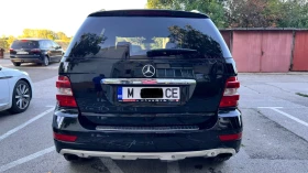     Mercedes-Benz 320