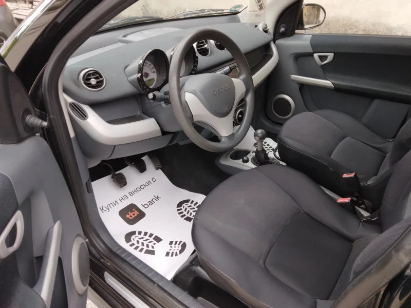 Smart Forfour 1.1 бензин 75 к.с , ЕВРО 4 , 5 врати , климатик, снимка 12 - Автомобили и джипове - 40679238