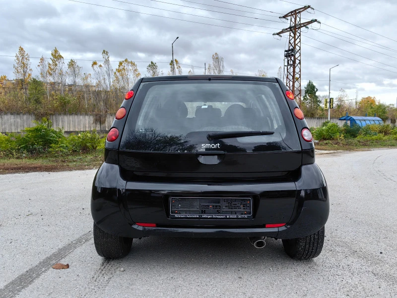 Smart Forfour 1.1 бензин 75 к.с , ЕВРО 4 , 5 врати , климатик, снимка 8 - Автомобили и джипове - 40679238