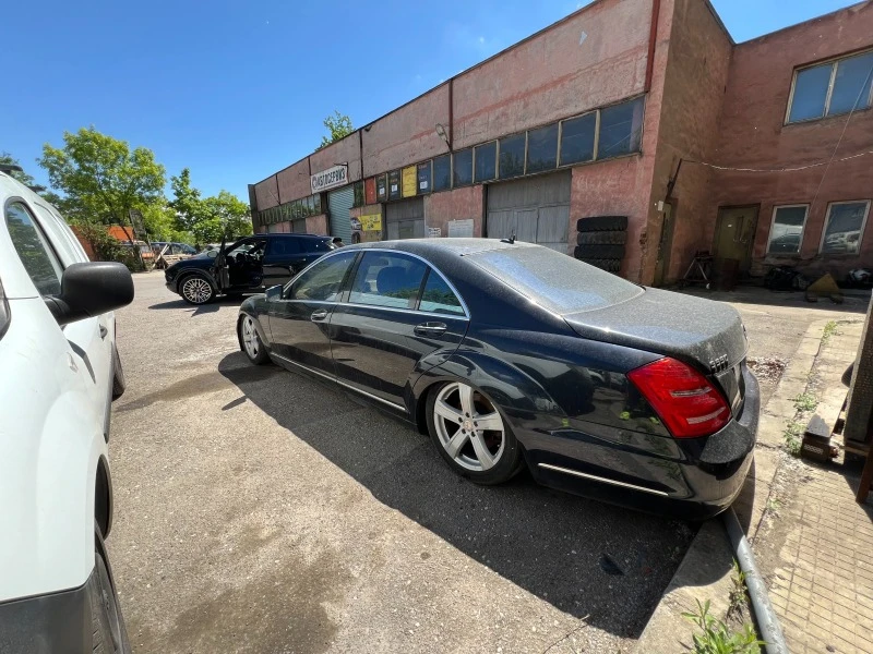 Mercedes-Benz S 550 5.5 Long бензин 4matic USA, снимка 7 - Автомобили и джипове - 45498022