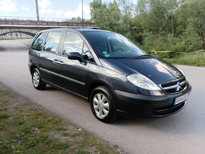 Citroen C8 2.0i ПЕРФЕКТНО СЪСТОЯНИЕ , снимка 3 - Автомобили и джипове - 45606602