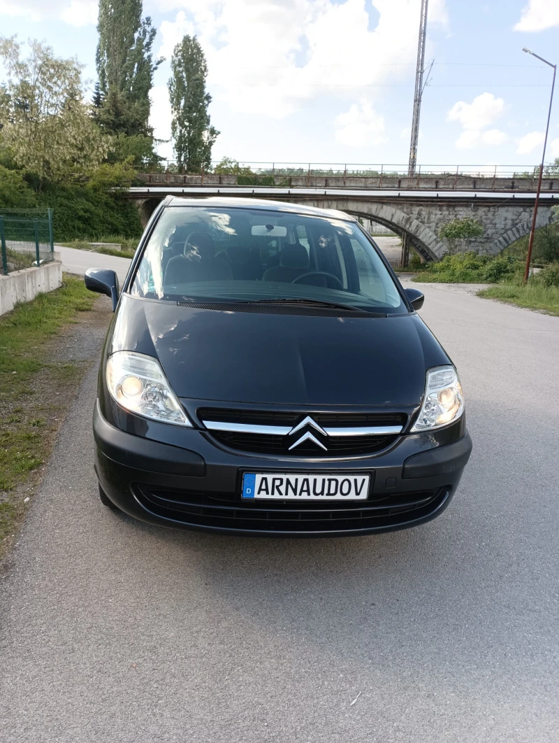 Citroen C8 2.0i ПЕРФЕКТНО СЪСТОЯНИЕ , снимка 2 - Автомобили и джипове - 45606602