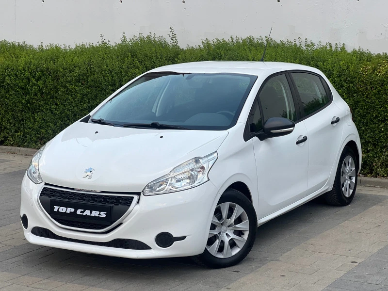 Peugeot 208 ЛИЗИНГ, снимка 1 - Автомобили и джипове - 46626107