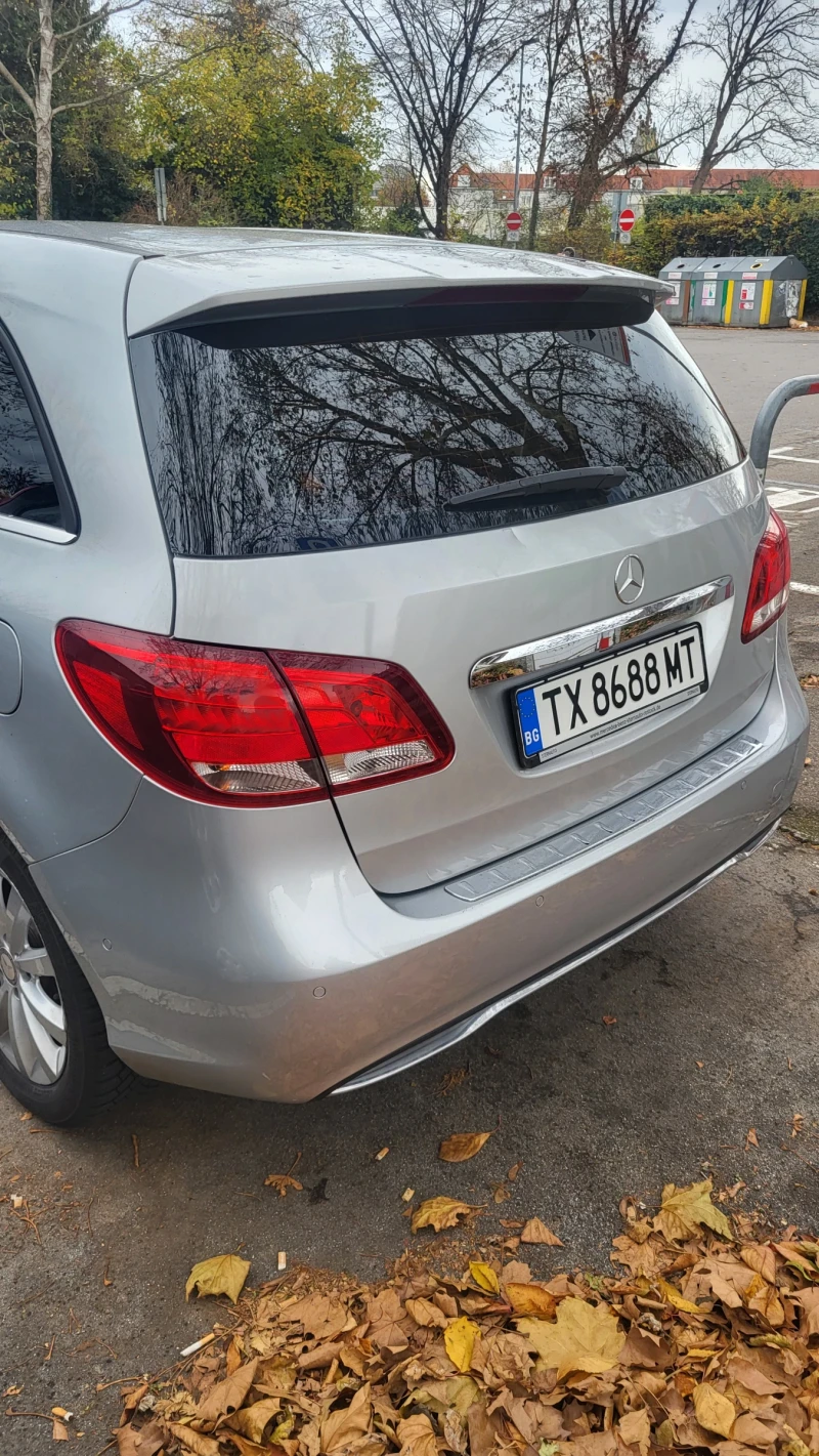 Mercedes-Benz B 180, снимка 3 - Автомобили и джипове - 48149383