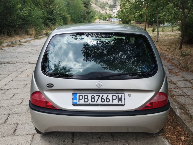 Lancia Ypsilon, снимка 5 - Автомобили и джипове - 52378556