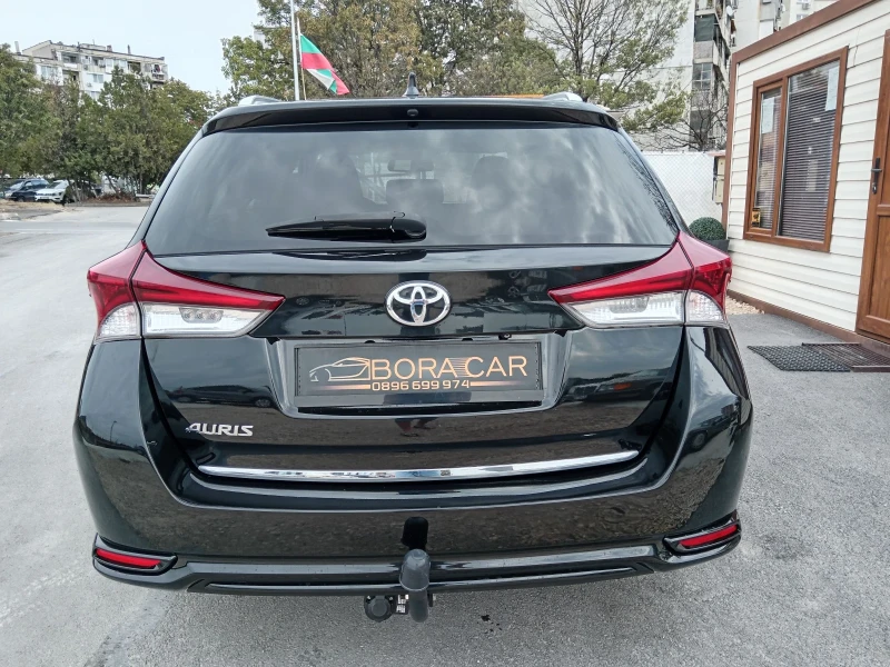 Toyota Auris 1.2i-116к.с., снимка 9 - Автомобили и джипове - 51746004