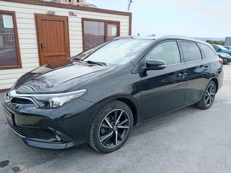Toyota Auris 1.2i-116к.с., снимка 2 - Автомобили и джипове - 51746004