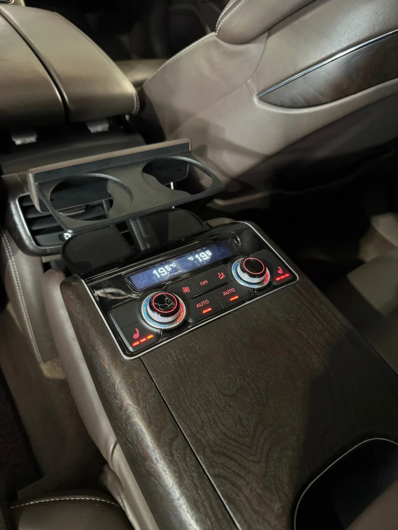 Audi A8 4.2 QUATTRO S LINE FULL Екстри BOSE HEAD UP, снимка 6 - Автомобили и джипове - 52420699