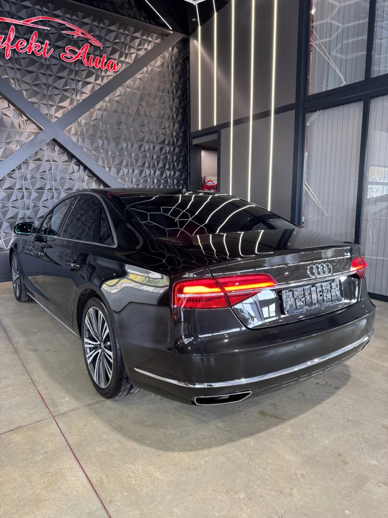Audi A8 4.2 QUATTRO S LINE FULL Екстри BOSE HEAD UP, снимка 3 - Автомобили и джипове - 52420699