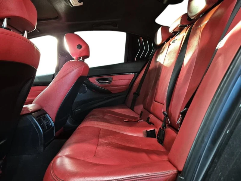 BMW 328 XDRIVE M PACK* CARBON* ШИБИДАХ* ПОДГРЕВ* КАМЕРА, снимка 15 - Автомобили и джипове - 52551736