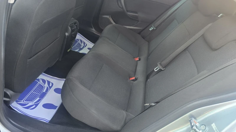 Opel Insignia ECOFLX, снимка 13 - Автомобили и джипове - 53403983