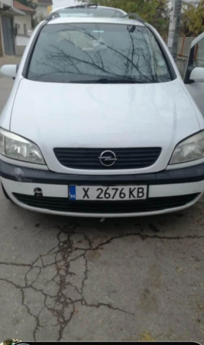 Opel Zafira, снимка 4 - Автомобили и джипове - 48923579