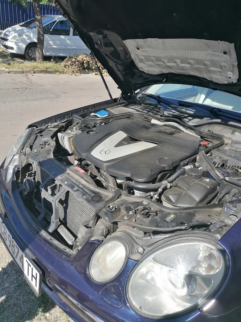 Mercedes-Benz E 280, снимка 10 - Автомобили и джипове - 52521472