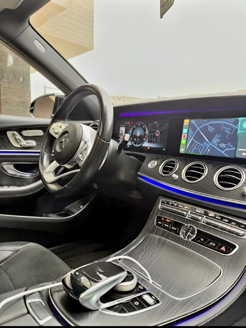 Mercedes-Benz E 220, снимка 15 - Автомобили и джипове - 52965517