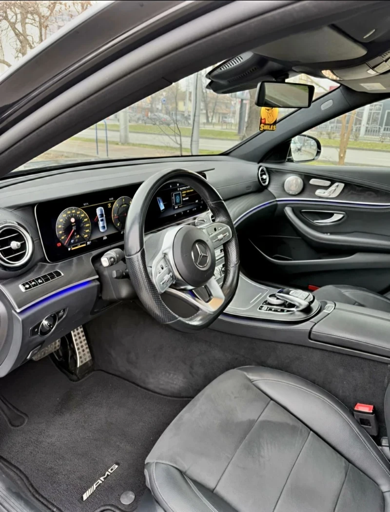 Mercedes-Benz E 220, снимка 14 - Автомобили и джипове - 52965517