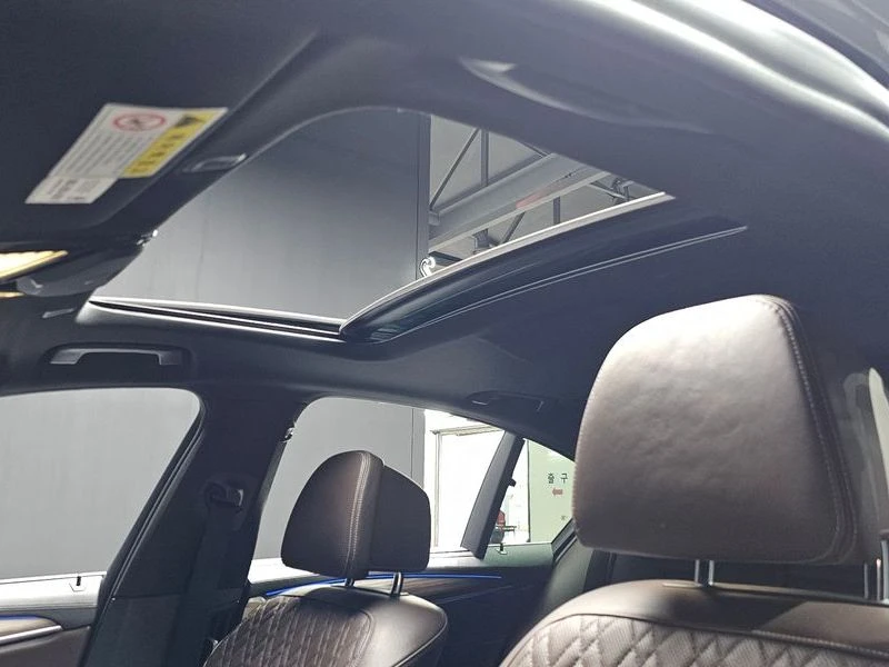 BMW 530 530I M Sports Plus, снимка 15 - Автомобили и джипове - 55505435