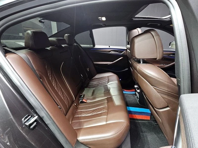 BMW 530 530I M Sports Plus, снимка 16 - Автомобили и джипове - 55505435