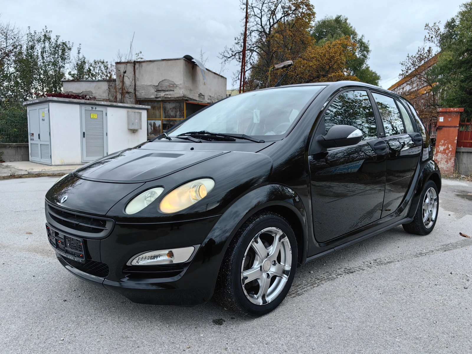 Smart Forfour 1.1 бензин 75 к.с , ЕВРО 4 , 5 врати , климатик - изображение 3