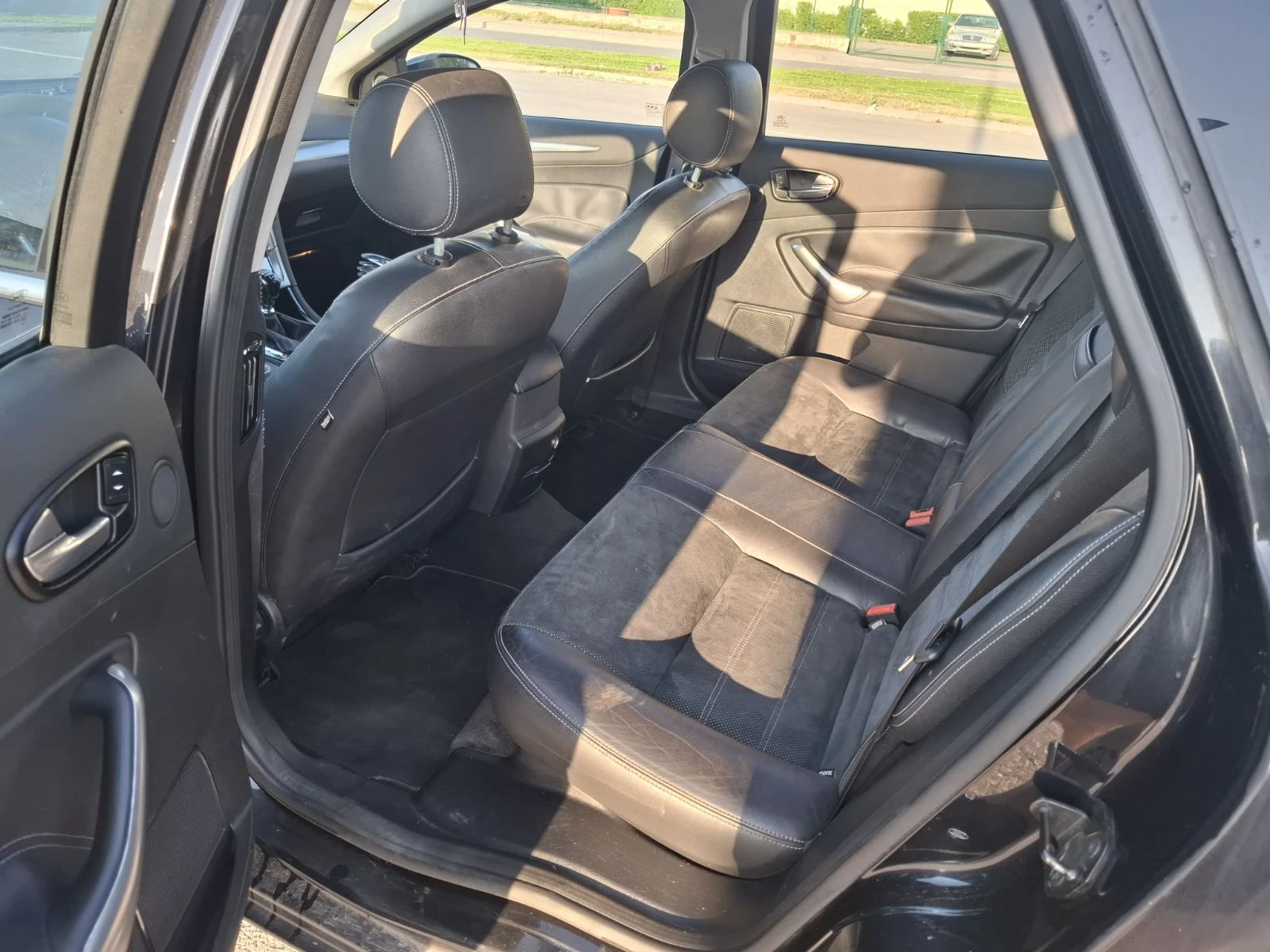 Ford Mondeo MK4 - изображение 5