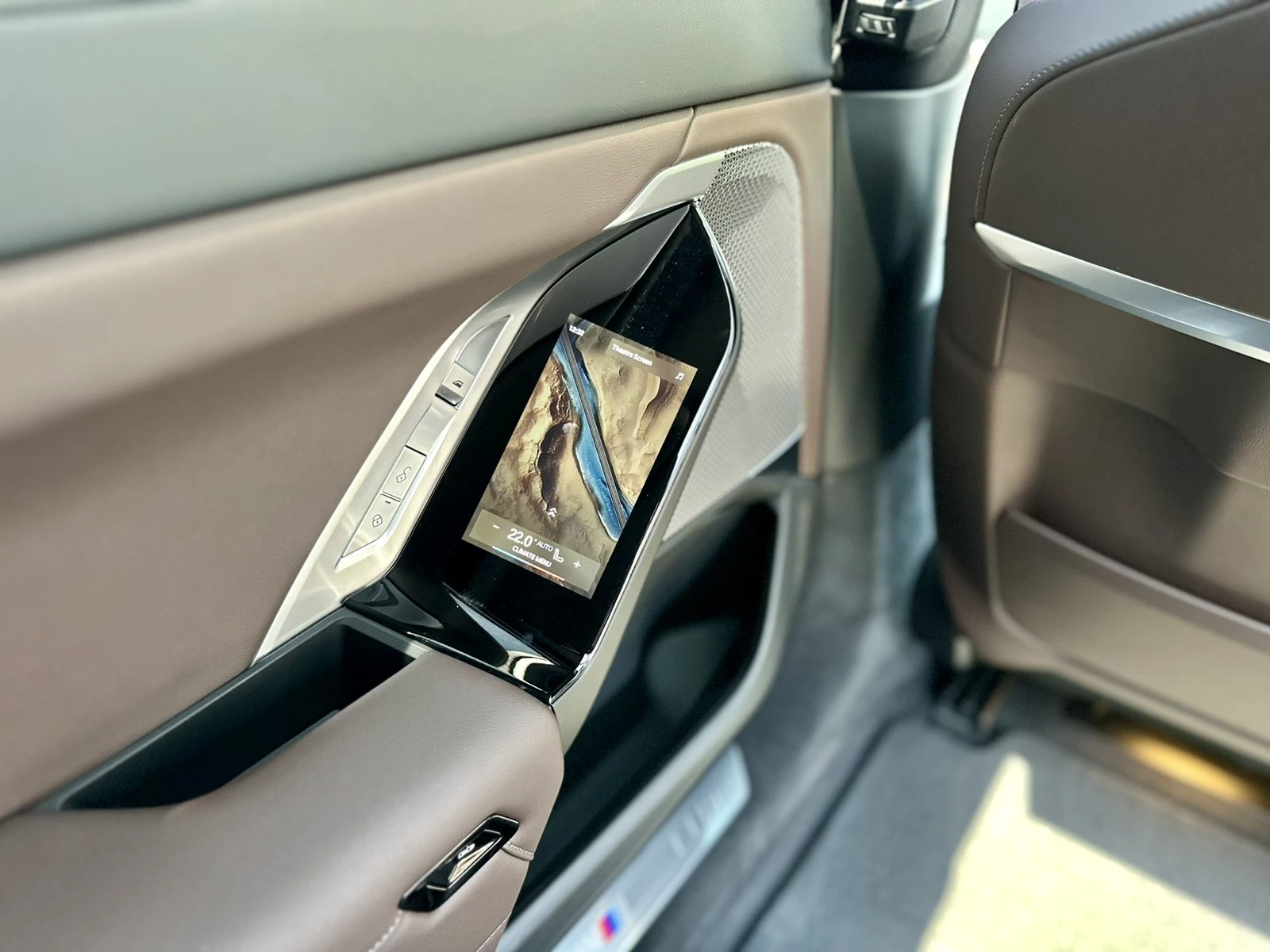 BMW 750 e xDrive M Sport/ B&W/ TV/ PANO/HUD/ | Mobile.bg   14