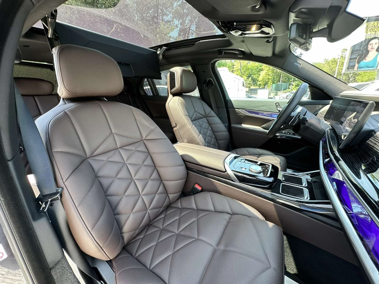 BMW 750 e xDrive M Sport/ B&W/ TV/ PANO/HUD/ | Mobile.bg   12