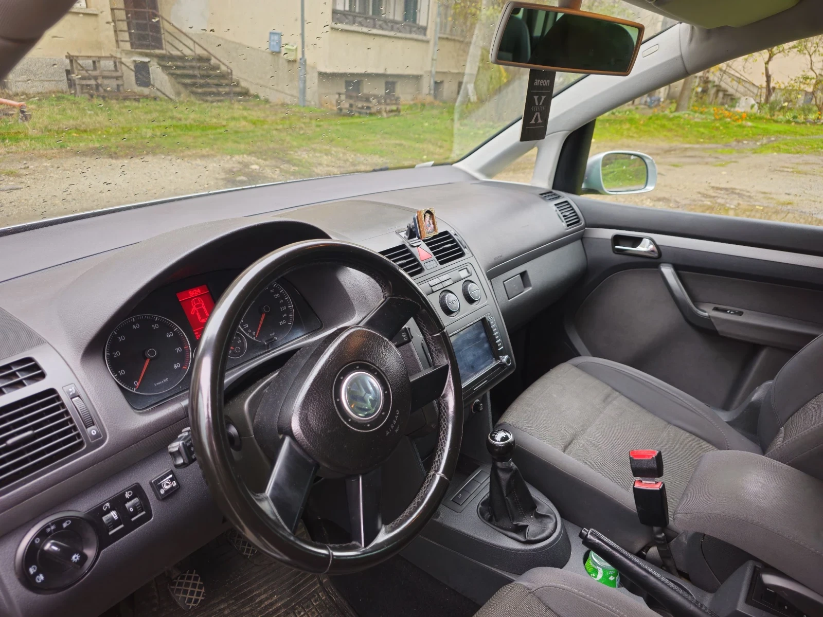 VW Touran 1.6 газ - изображение 8