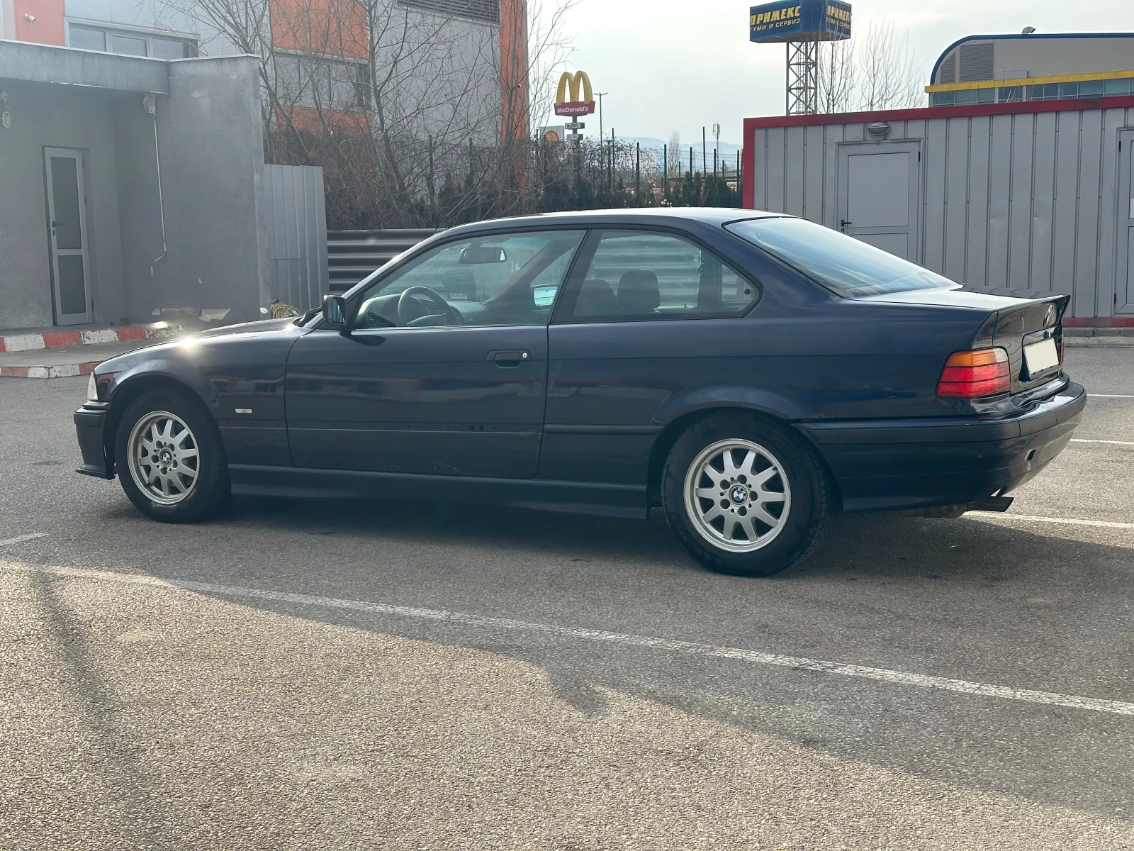 BMW 320 Coupe, снимка 9 - Автомобили и джипове - 53880234