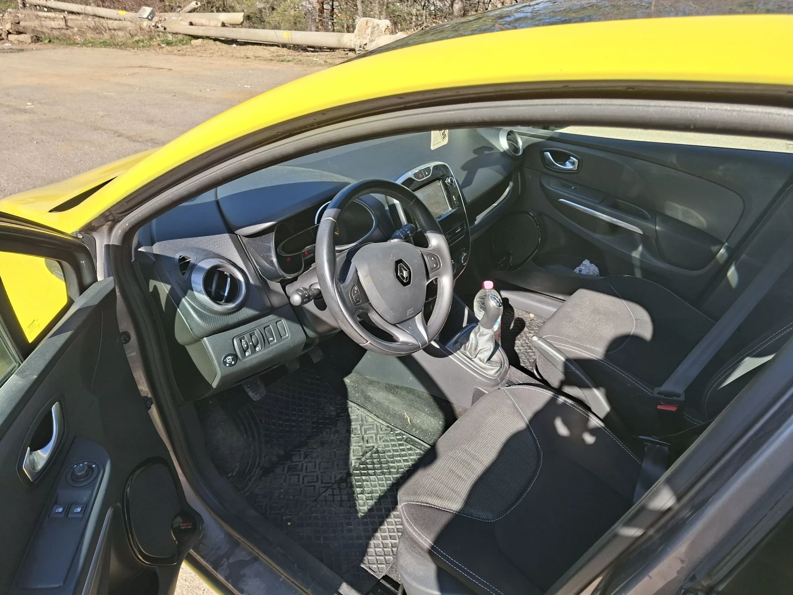 Renault Clio 1.2  GAZ, снимка 9 - Автомобили и джипове - 53909436