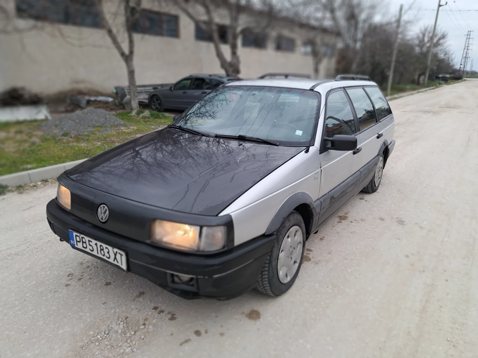 VW Passat 1.8 - 90 GT, снимка 2 - Автомобили и джипове - 53980153