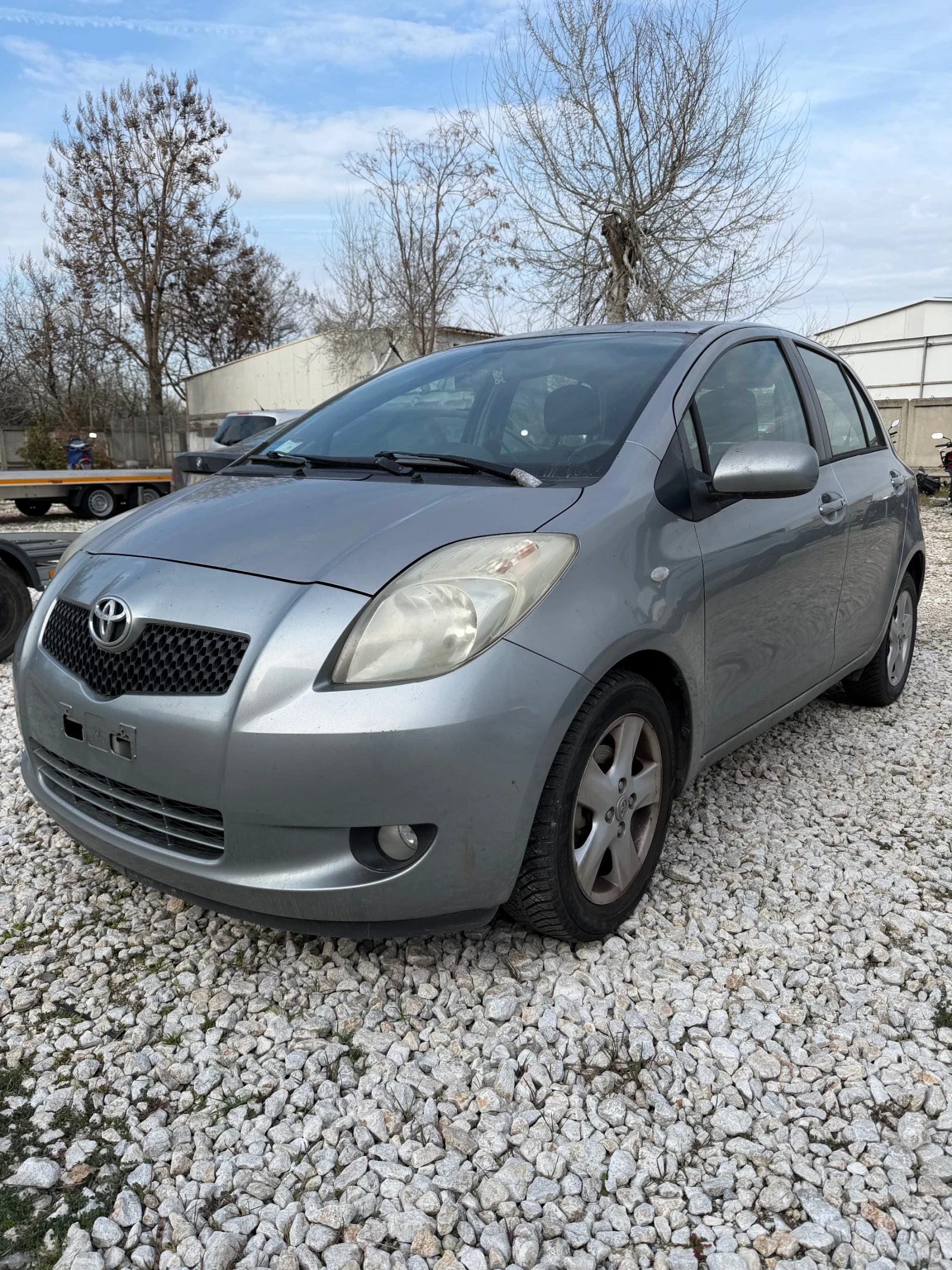 Toyota Yaris, снимка 2 - Автомобили и джипове - 53988247