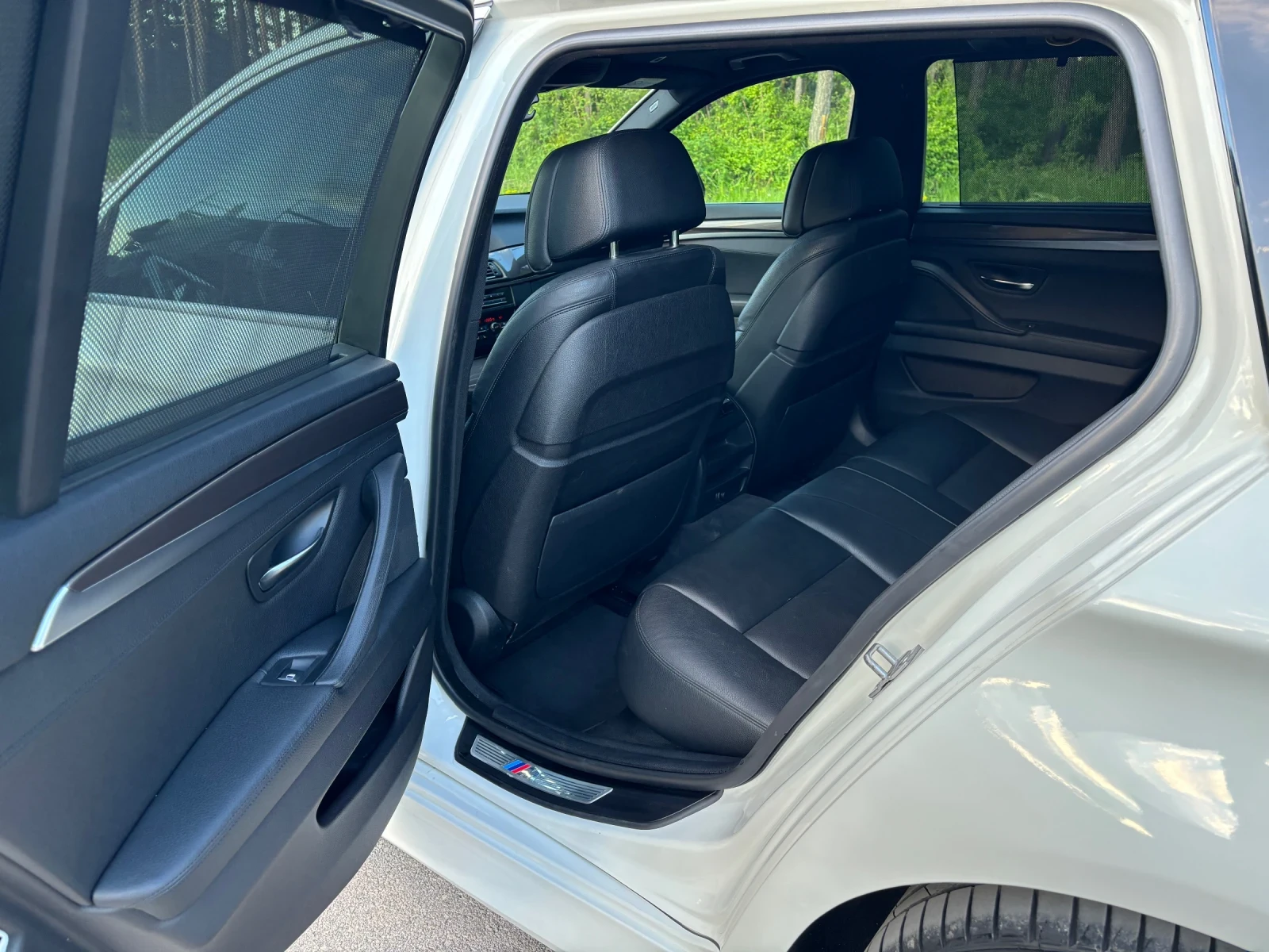 BMW 530 Xdrive, снимка 10 - Автомобили и джипове - 54310003