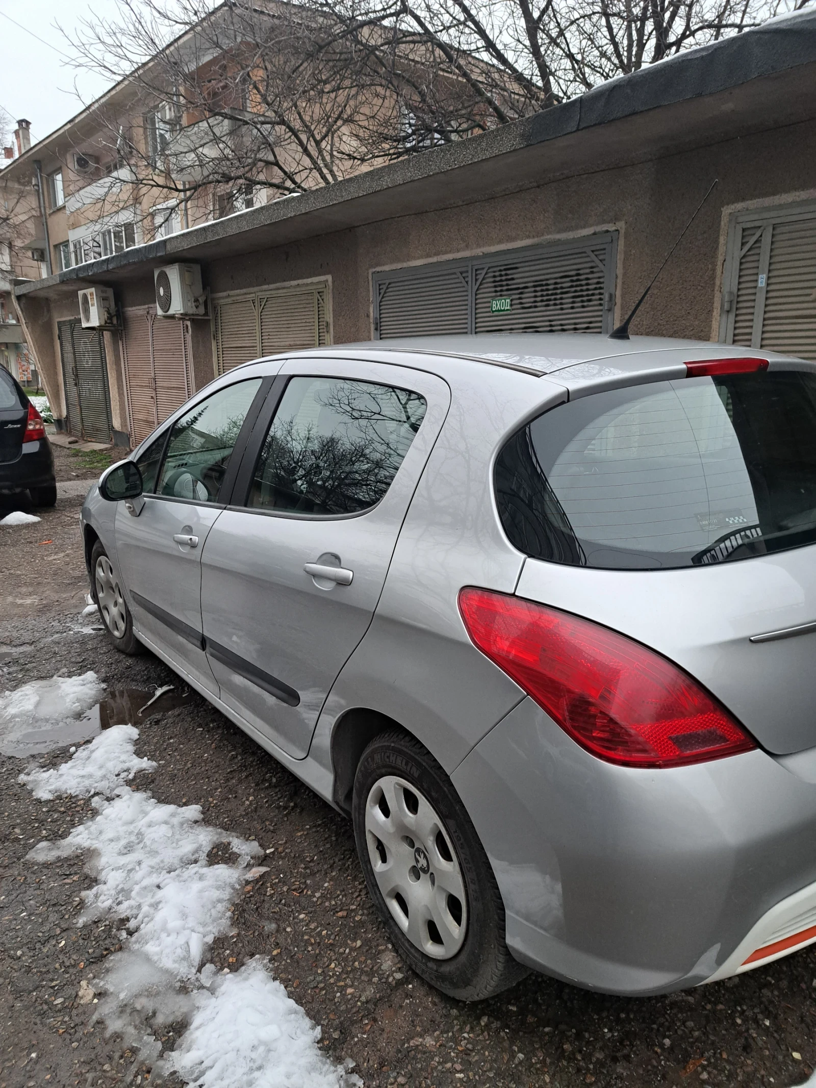 Peugeot 308 1.6hdi, снимка 8 - Автомобили и джипове - 54439832