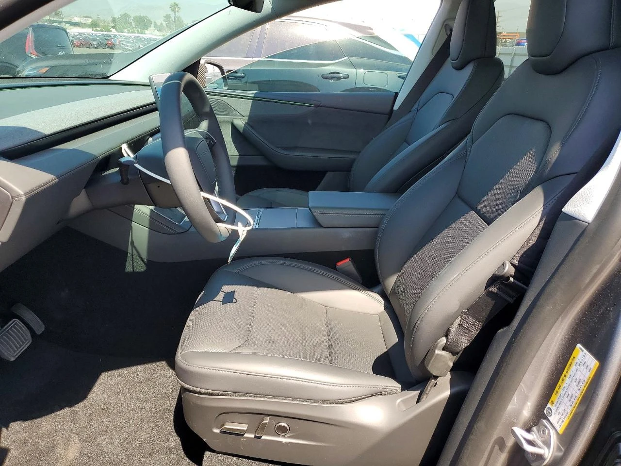Tesla Model Y JUNIPER LONG RANGE RWD, снимка 7 - Автомобили и джипове - 54619874