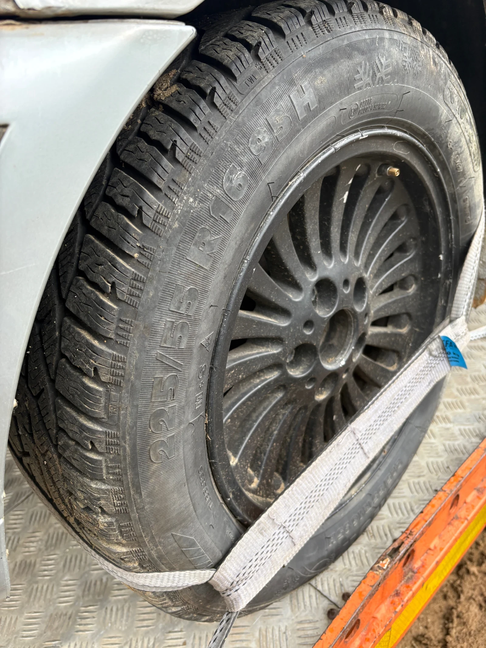 BMW 520, снимка 3 - Автомобили и джипове - 54631602