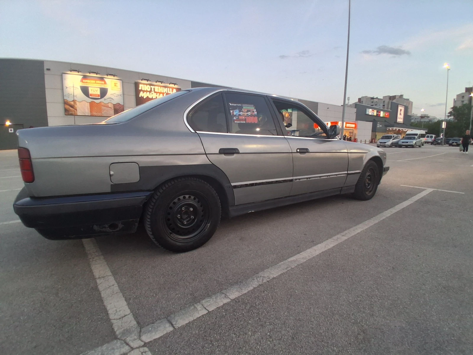 BMW 520, снимка 6 - Автомобили и джипове - 54806547