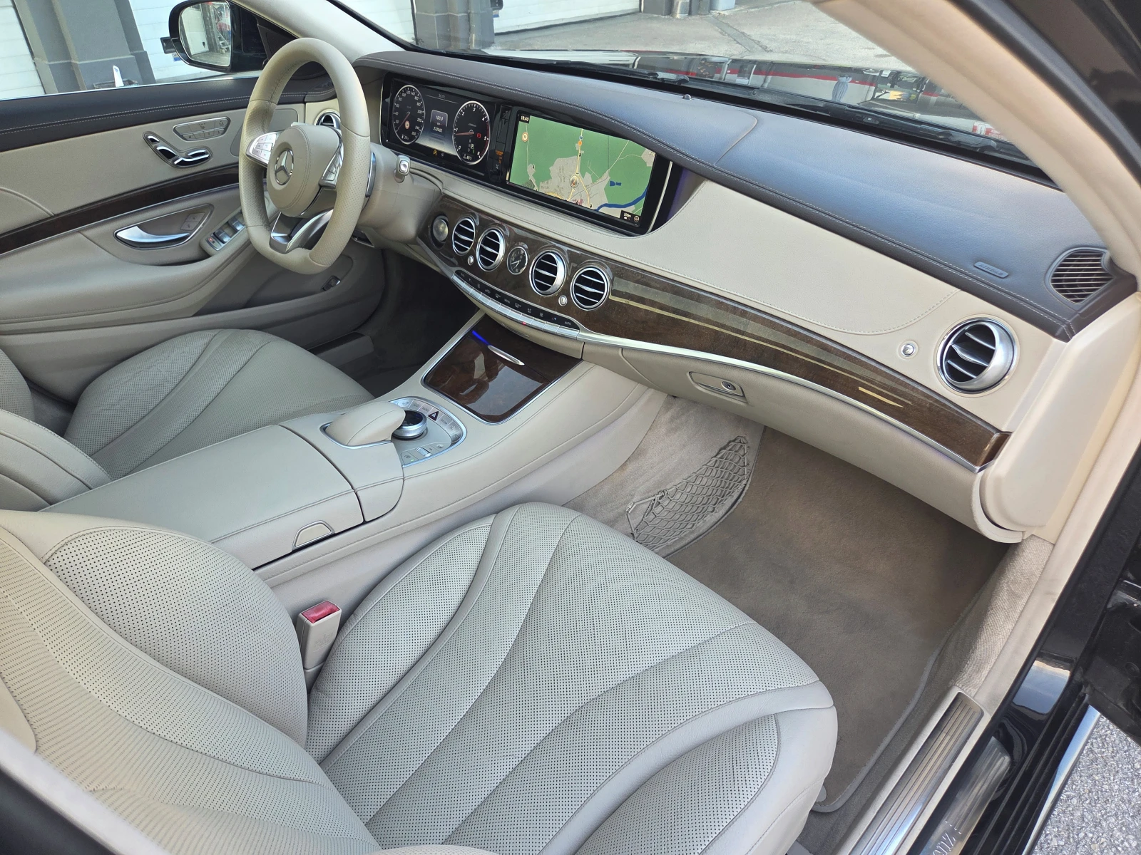 Mercedes-Benz S 350 d///AMG Line, снимка 14 - Автомобили и джипове - 55301213