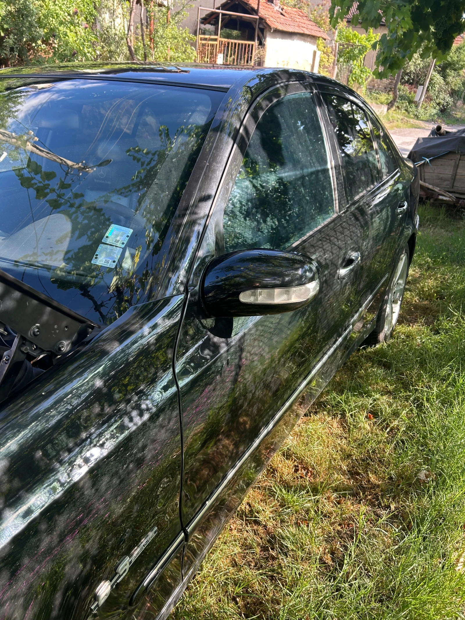 Mercedes-Benz E 500, снимка 3 - Автомобили и джипове - 55684052
