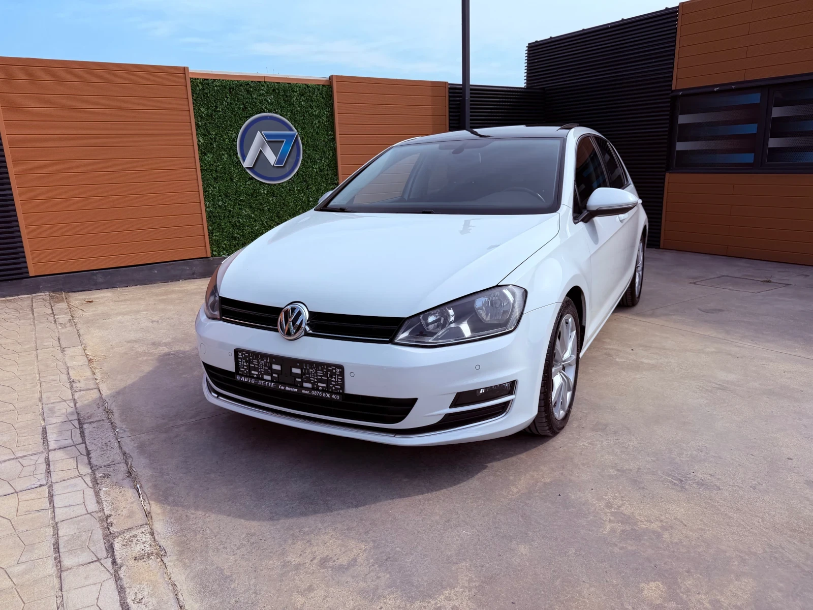 VW Golf 2.0TDI/4-motion/Keyless/Distronic/Navi/Панорама