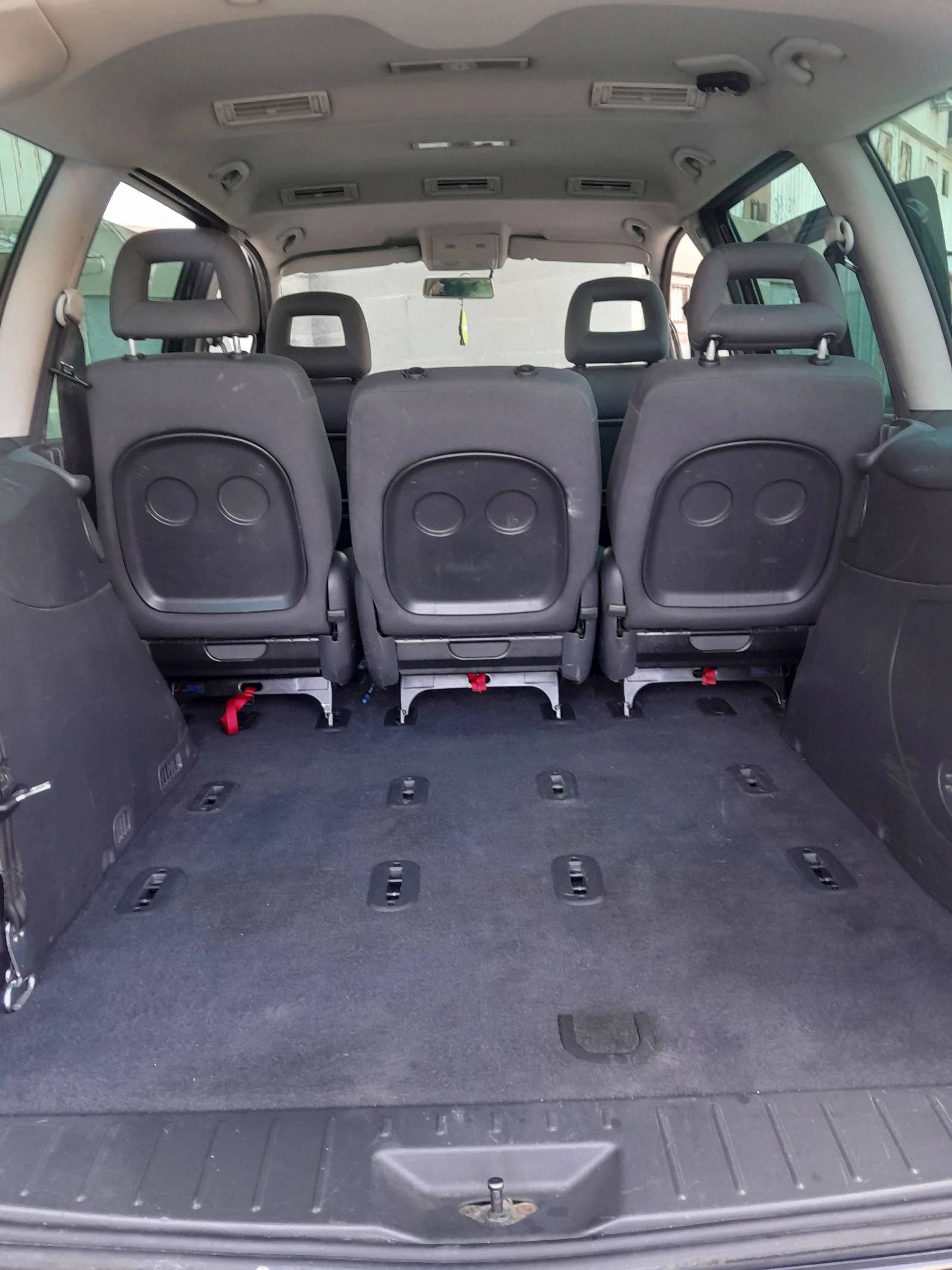 VW Sharan, снимка 10 - Автомобили и джипове - 56154045
