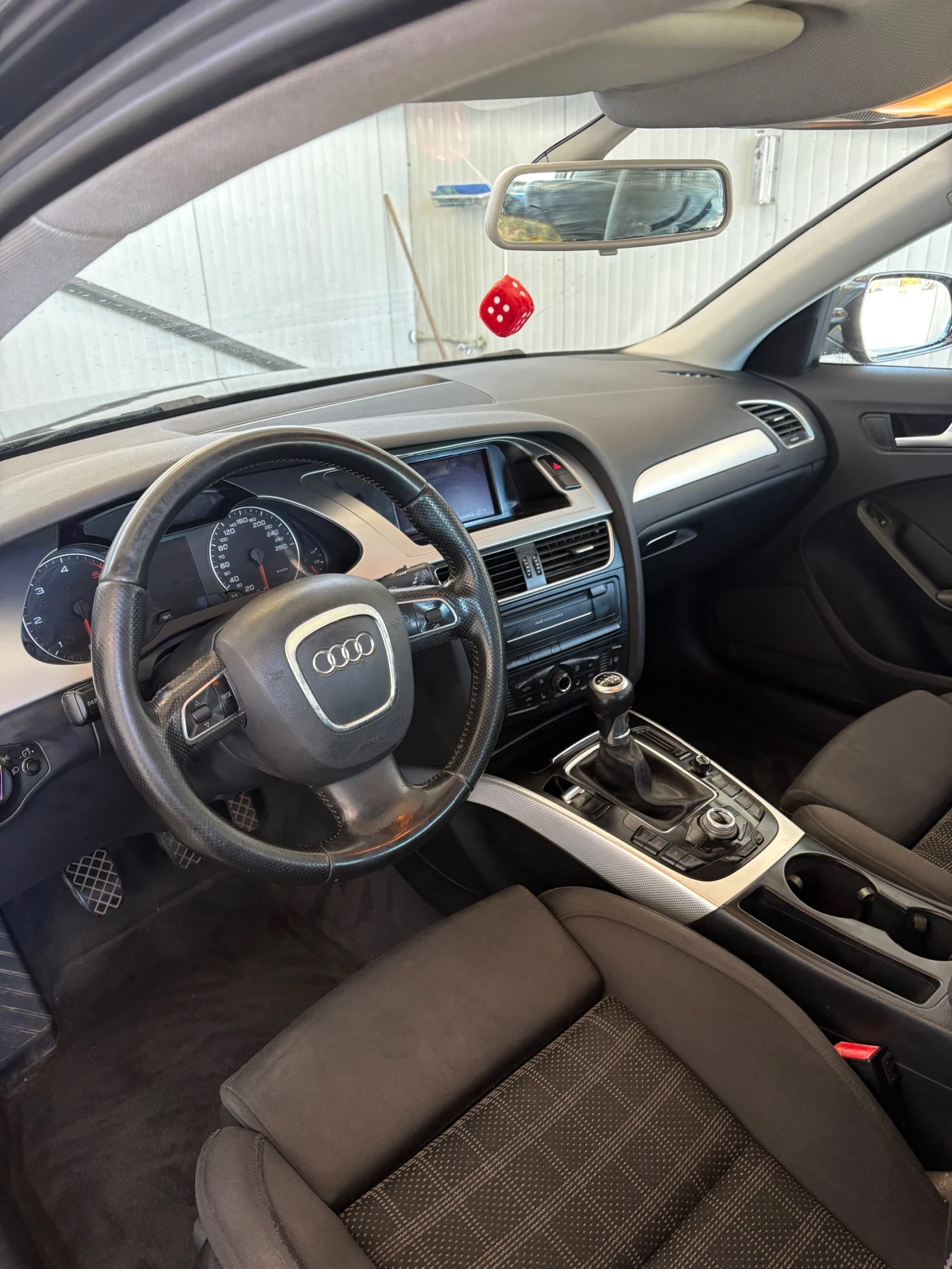 Audi A4, снимка 5 - Автомобили и джипове - 56363444