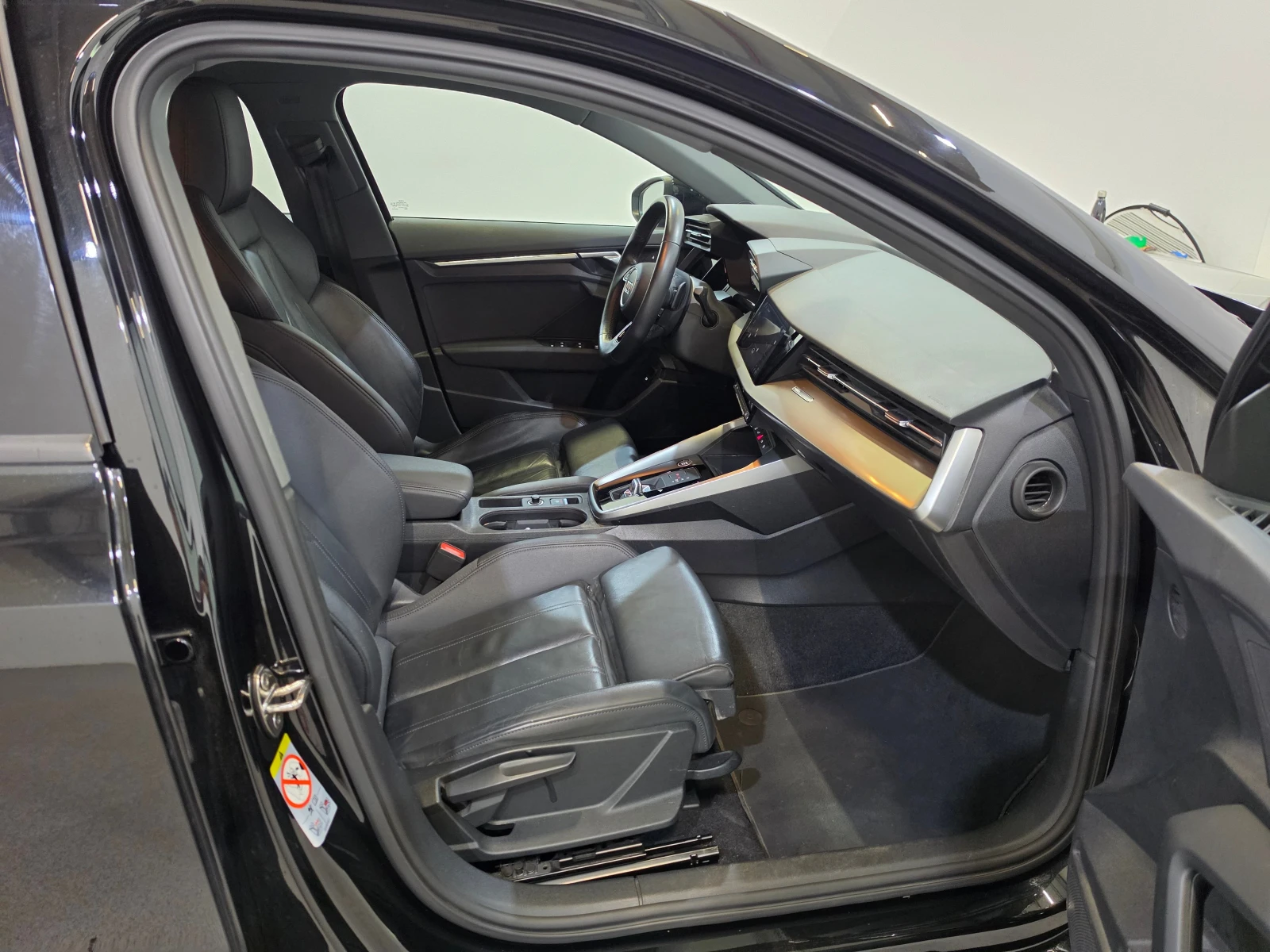 Audi A3 Sportback 40 TFSIe Plug-In Hybrid Navi Leather CAM | Mobile.bg � ����������� 9