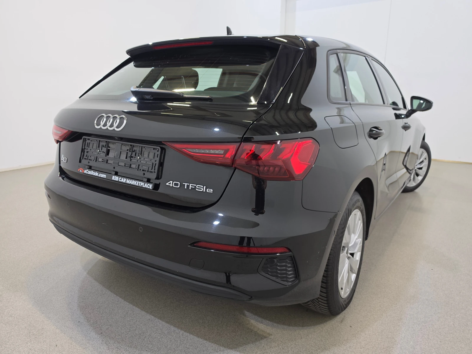 Audi A3 Sportback 40 TFSIe Plug-In Hybrid Navi Leather CAM | Mobile.bg � ����������� 3