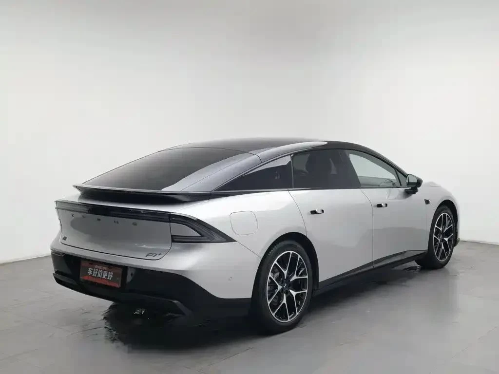 Xpeng P7, снимка 2 - Автомобили и джипове - 56688701