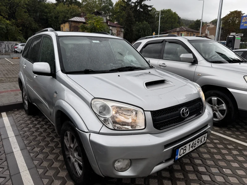 Toyota Rav4, снимка 1 - Автомобили и джипове - 47471544