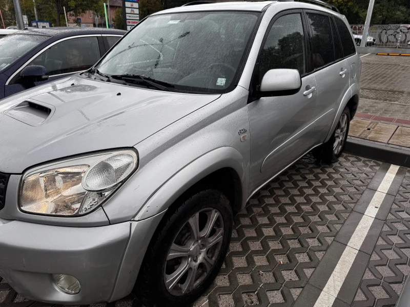 Toyota Rav4, снимка 2 - Автомобили и джипове - 47471544