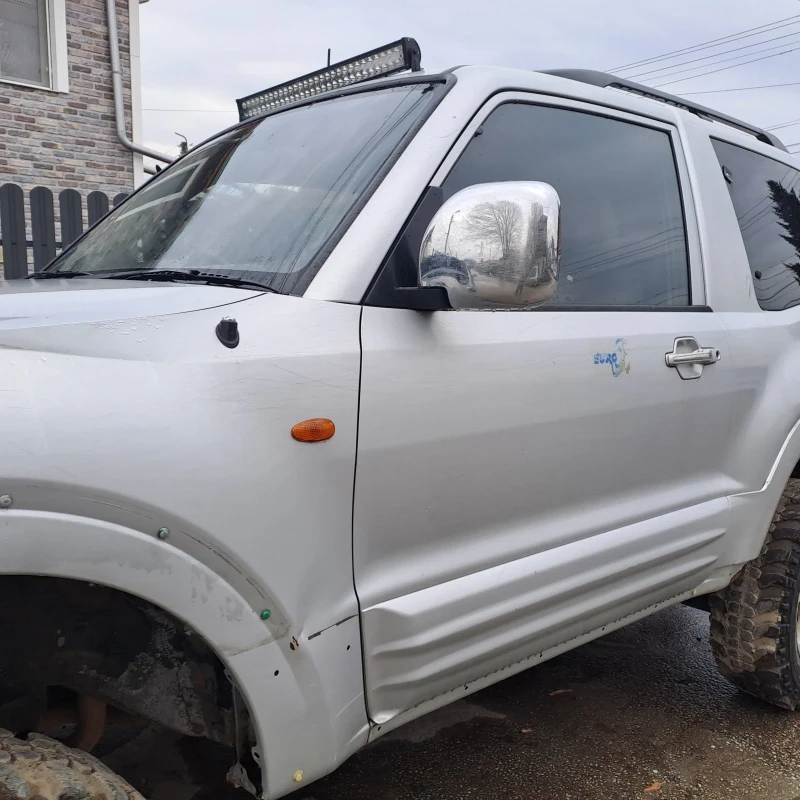 Mitsubishi Pajero, снимка 7 - Автомобили и джипове - 52652508